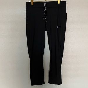 Nike crop leggings